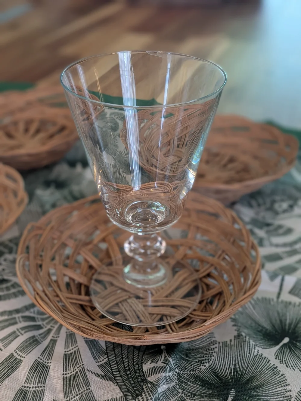 Woven Wicker Wine Glass Coasters / Small Baskets/Plant Tray - Set of 4
